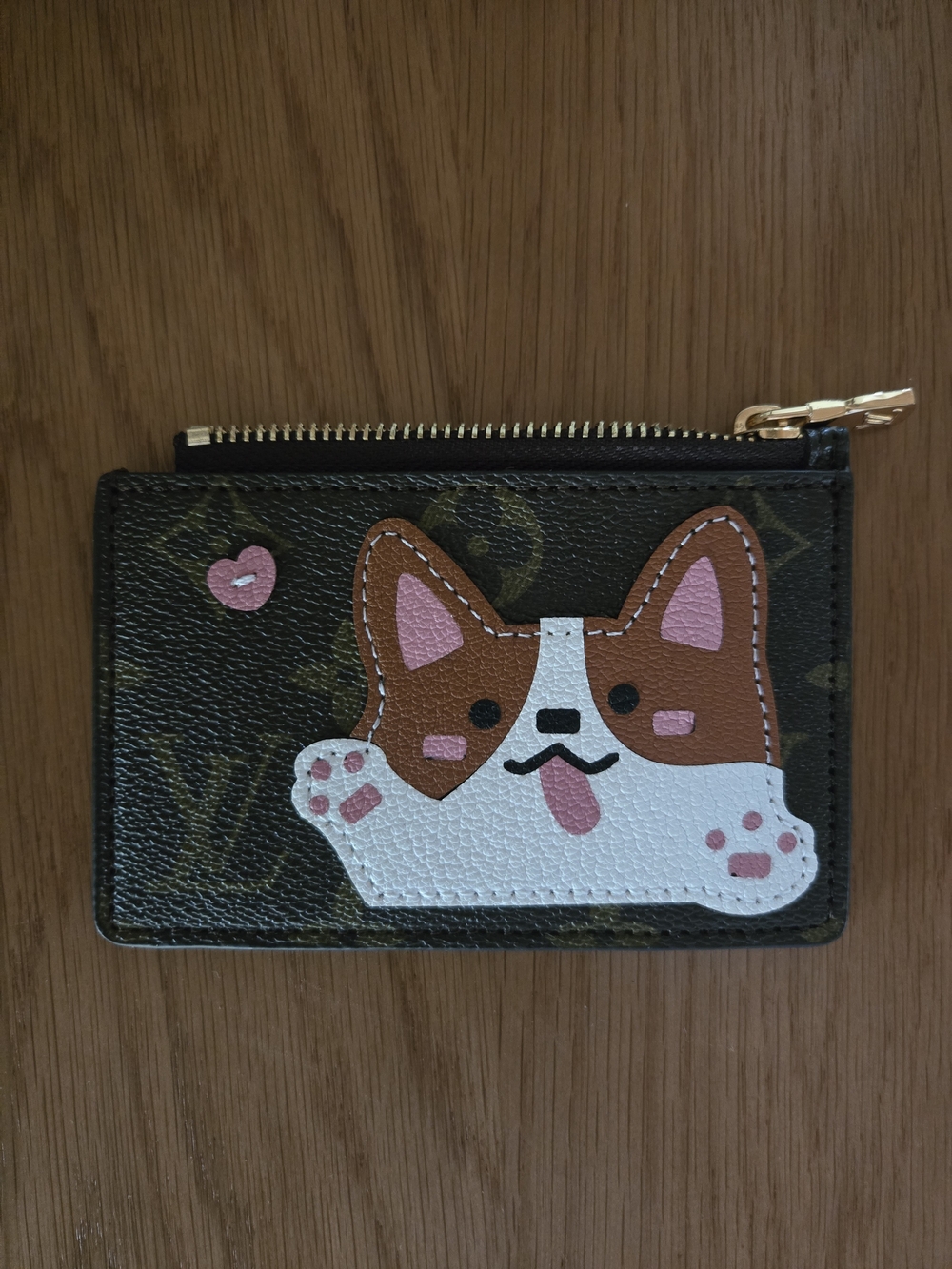 Designer-Inspired Brown and White Puppy Dog Zip Card Holder